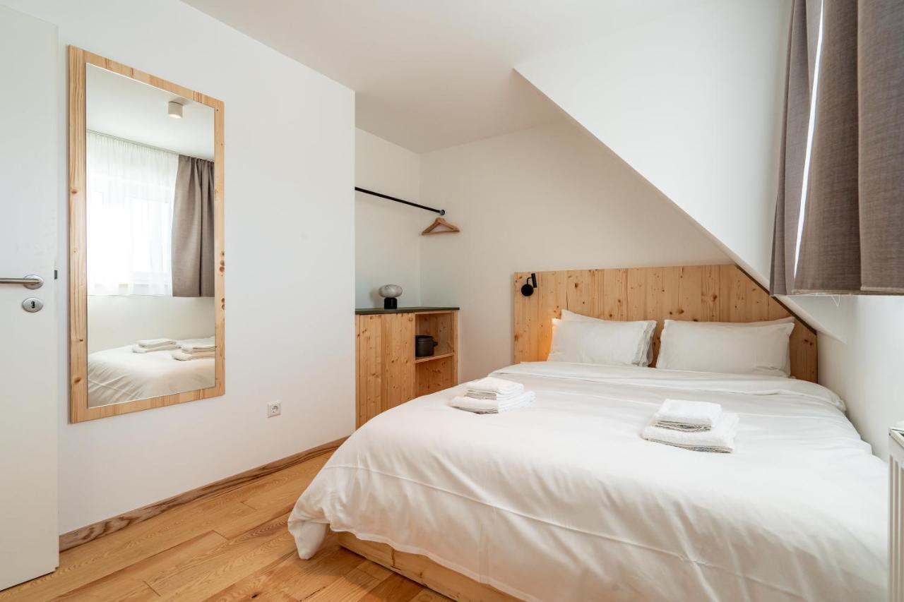 Stuub Saig Apartment เลนซ์เคียร์ช ภายนอก รูปภาพ