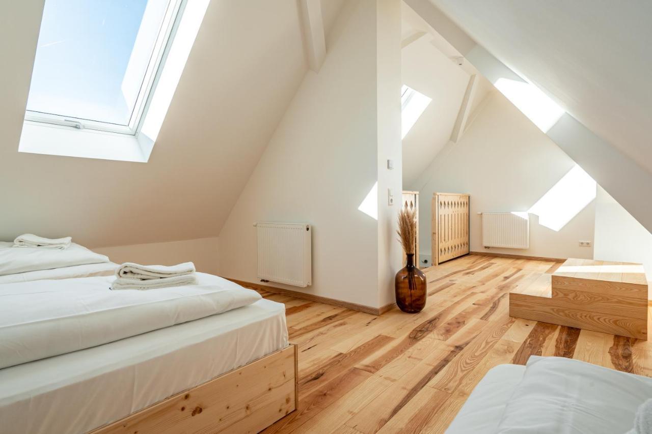 Stuub Saig Apartment เลนซ์เคียร์ช ภายนอก รูปภาพ