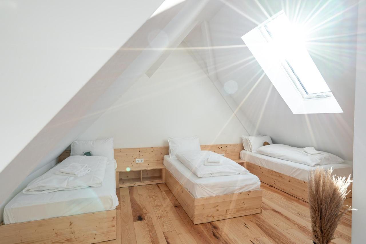 Stuub Saig Apartment เลนซ์เคียร์ช ภายนอก รูปภาพ